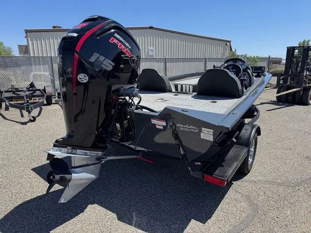 Slide: The Image of Tracker Pro Team 190 TX 2022 - 4