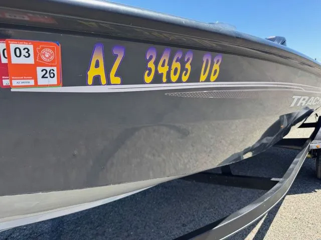 Slide: The Image of Tracker Pro Team 190 TX 2022 - 47