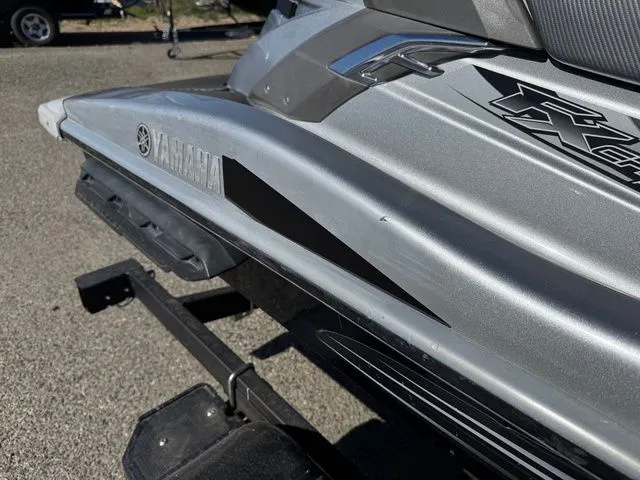 Slide: The Image of Yamaha FX Cruiser HO 2013 - 9