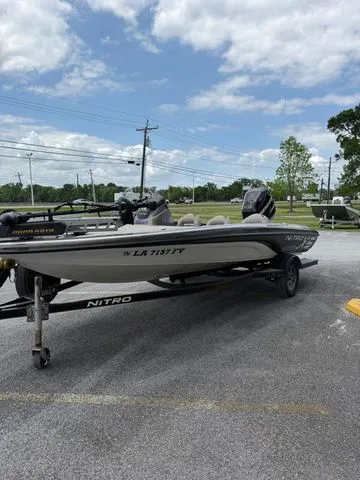 Slide: The Image of Nitro Nitro X-5 2010 - 4