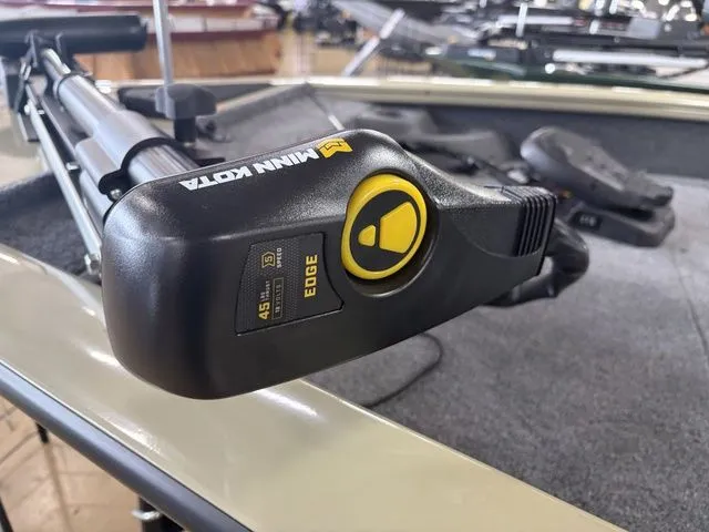 Slide: The Image of Tracker Pro Team 175 TF 2026 - 14