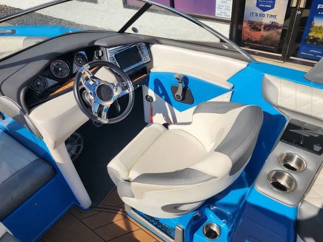 Slide: The Image of Tigé Z3/SK 2016 - 10