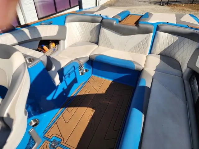 Slide: The Image of Tigé Z3/SK 2016 - 17