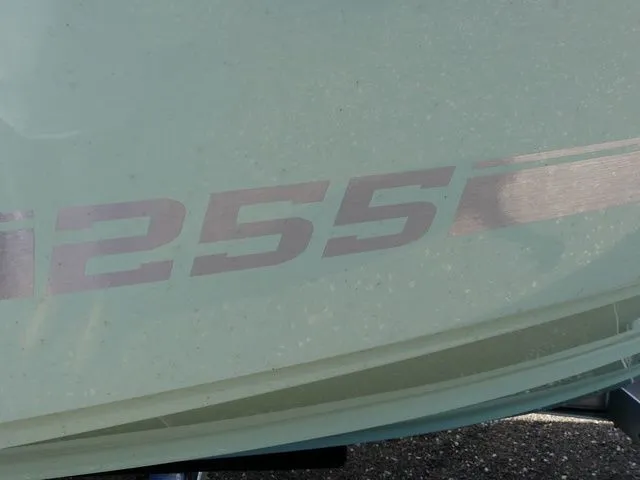 Slide: The Image of Bulls Bay 255 Center Console 2026 - 10