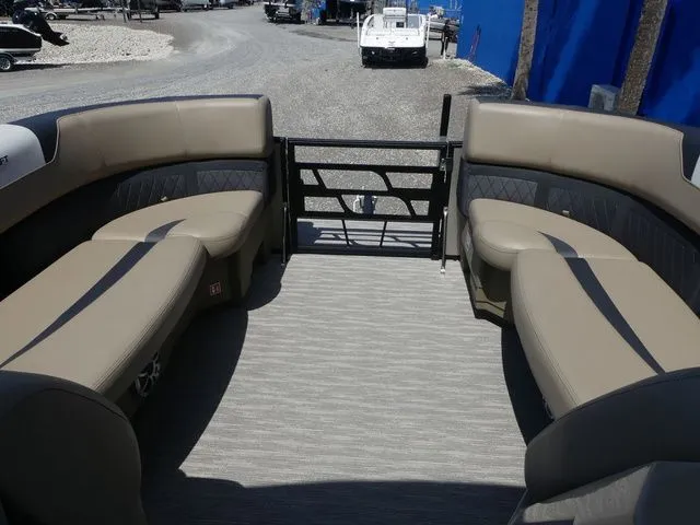 Slide: The Image of Starcraft SLS 5 2026 - 18