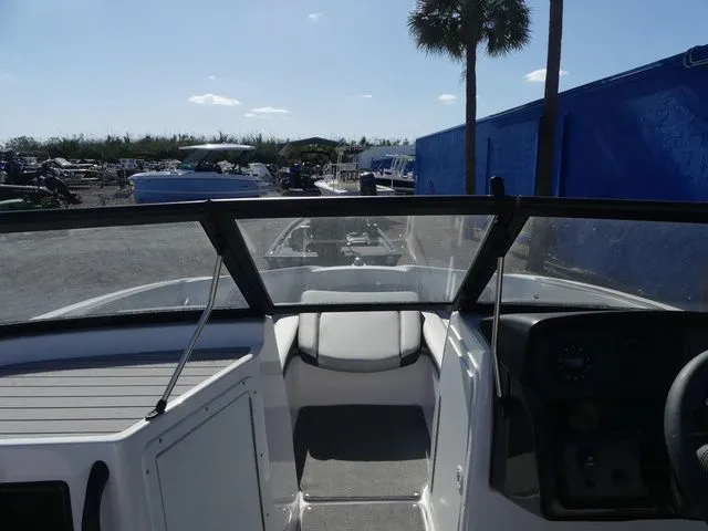 Slide: The Image of Yamaha SX190 2024 - 21