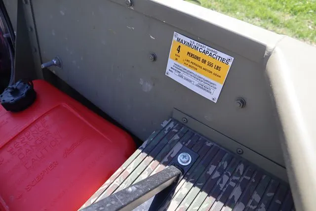 Slide: The Image of Lowe 1648MT AURA 2020 - 4