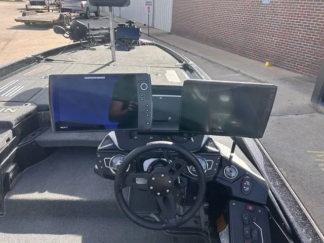 Slide: The Image of Skeeter ZXR21 2021 - 12