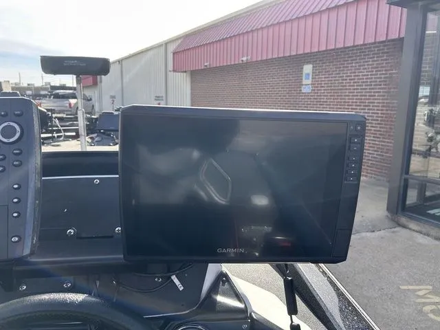 Slide: The Image of Skeeter ZXR21 2021 - 15