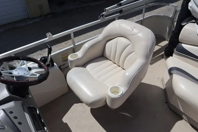 Slide: The Image of Bennington 2275 RL 2006 - 10