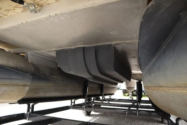 Slide: The Image of Bennington 2275 RL 2006 - 22