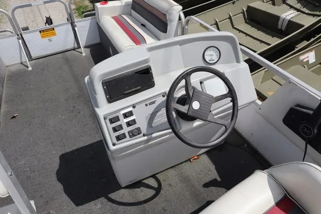 Slide: The Image of Godfrey Sweetwater SW 200 1993 - 10