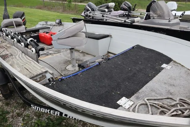 Slide: The Image of Smoker Craft Pro Mag 140 2005 - 4