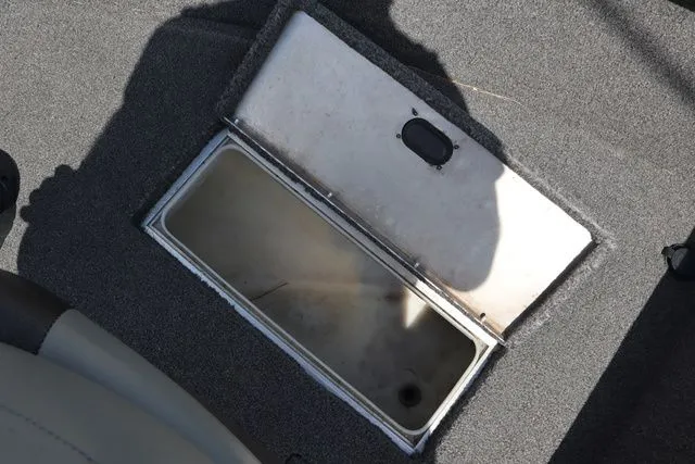 Slide: The Image of Lowe FM 165 Pro SC 2016 - 17