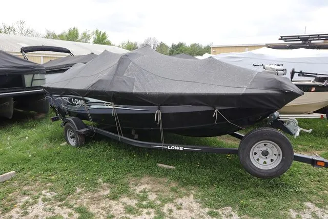 Slide: The Image of Lowe FM 165 Pro SC 2016 - 8