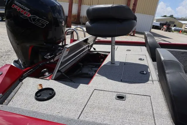 Slide: The Image of Tracker Pro Team 195 TXW 2022 - 12