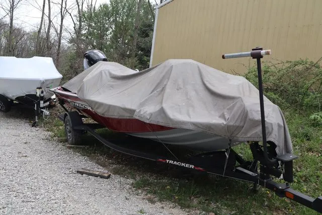 Slide: The Image of Tracker Pro Team 195 TXW 2022 - 19