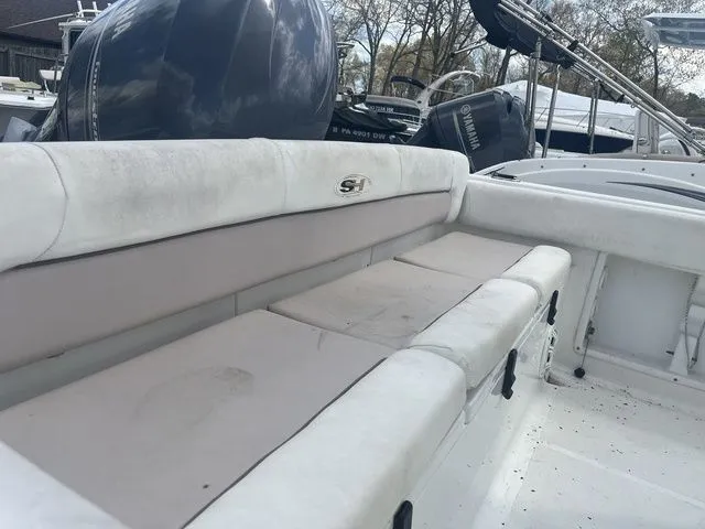 Slide: The Image of Sea Hunt Ultra 211 2013 - 4