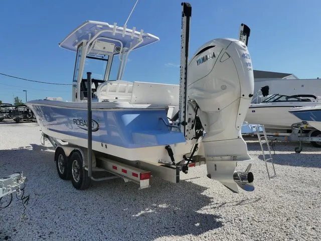 Slide: The Image of Robalo 266 Cayman 2023 - 7