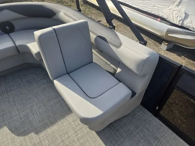 Slide: The Image of Barletta Sanza S20L 2026 - 12