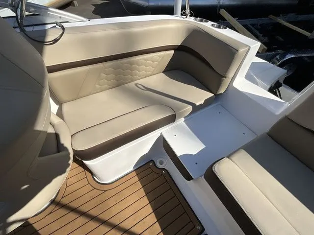 Slide: The Image of Hurricane SunDeck 191 OB 2021 - 25