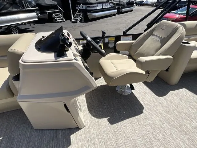 Slide: The Image of Godfrey Xperience 2286 SBX Sport Tube 27 In. Package 2026 - 10