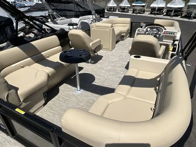 Slide: The Image of Godfrey Xperience 2286 SBX Sport Tube 27 In. Package 2026 - 21