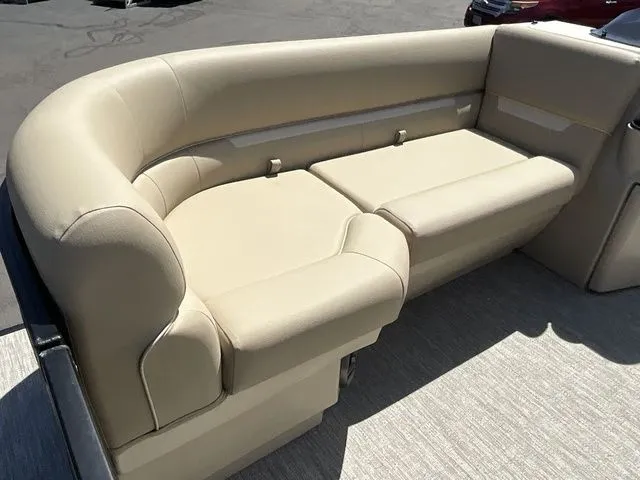 Slide: The Image of Godfrey Xperience 2286 SBX Sport Tube 27 In. Package 2026 - 3