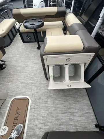 Slide: The Image of Godfrey Sweetwater 2286 SFL 27 in. Package 2026 - 14