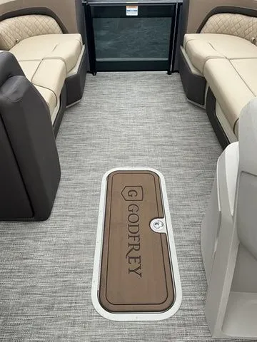 Slide: The Image of Godfrey Sweetwater 2286 SFL 27 in. Package 2026 - 21