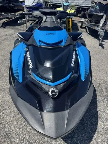 Slide: The Image of Sea-Doo RXT® 230 IBR & Sound System 2018 - 3