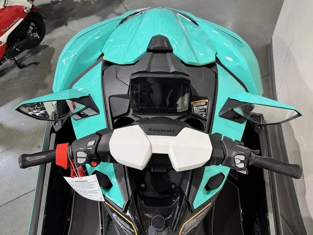 Slide: The Image of Kawasaki Jet Ski Ultra 310 2026 - 9