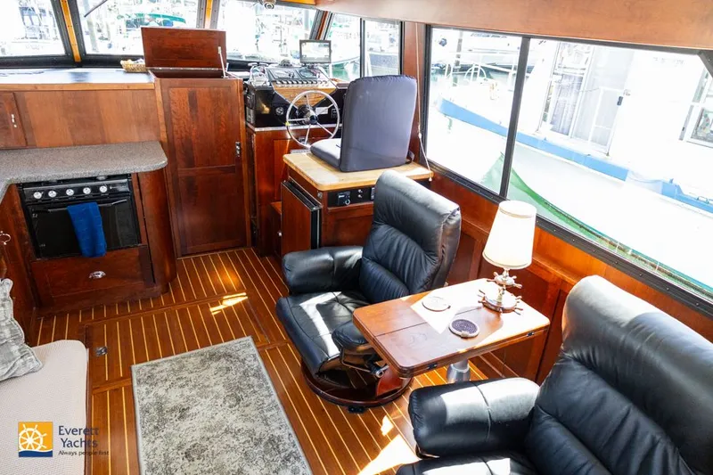 Slide: The Image of Tollycraft 34 Sedan 1971 - 13