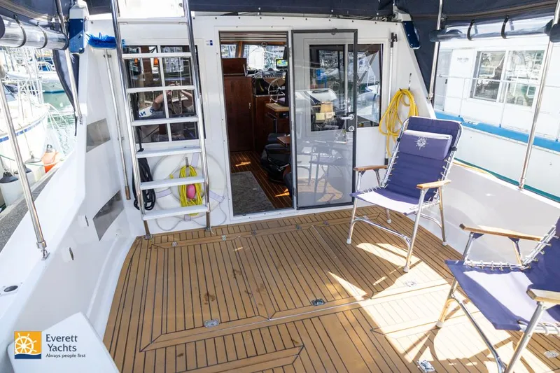 Slide: The Image of Tollycraft 34 Sedan 1971 - 28