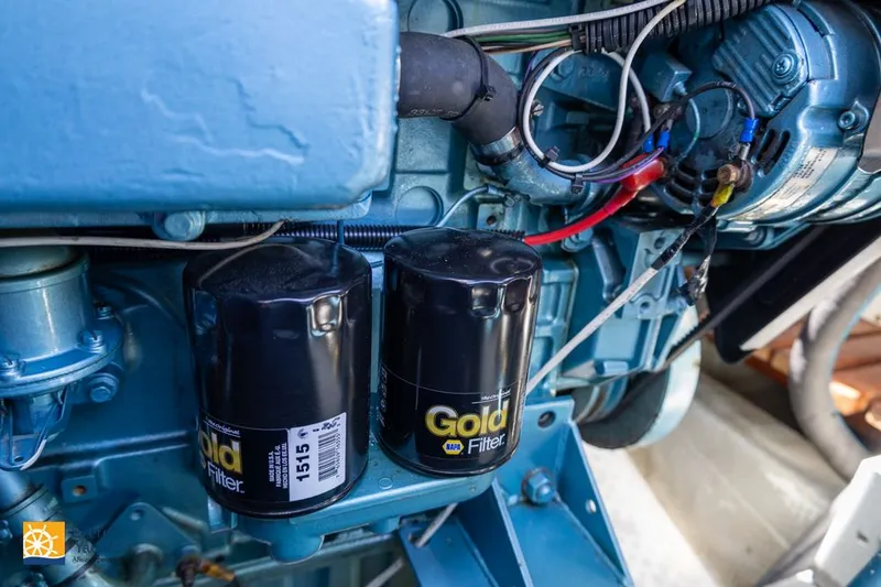 Slide: The Image of Tollycraft 34 Sedan 1971 - 36