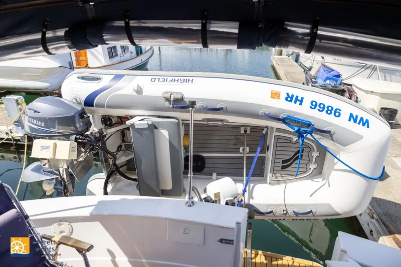 Slide: The Image of Tollycraft 34 Sedan 1971 - 41