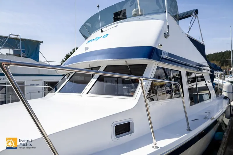 Slide: The Image of Tollycraft 34 Sedan 1971 - 45