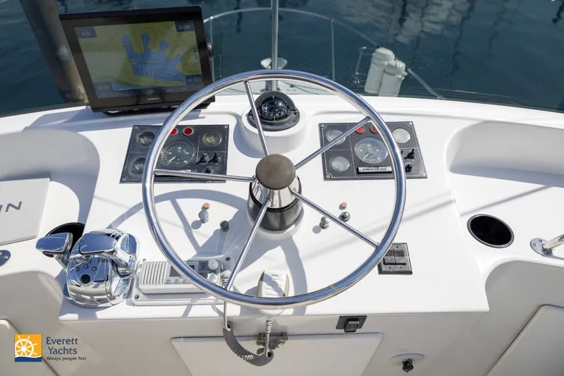 Slide: The Image of Tollycraft 34 Sedan 1971 - 52