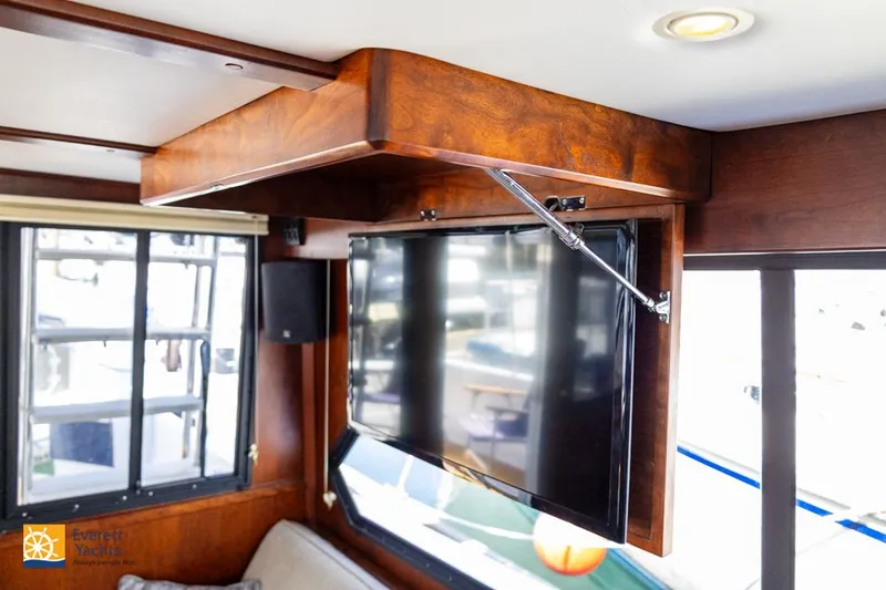 Slide: The Image of Tollycraft 34 Sedan 1971 - 9