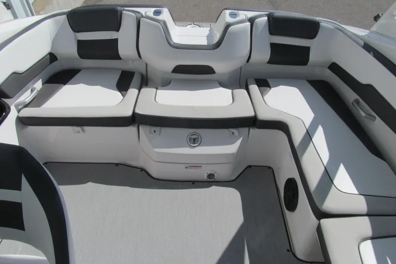 Slide: The Image of 2024 Yamaha Boats AR195 interior seating with modern design and comfortable upholstery. - 11