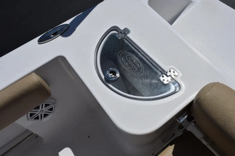 Slide: The Image of 2019 Sportsman Open 212 Center Console boat detail with livewell and seating. - 21