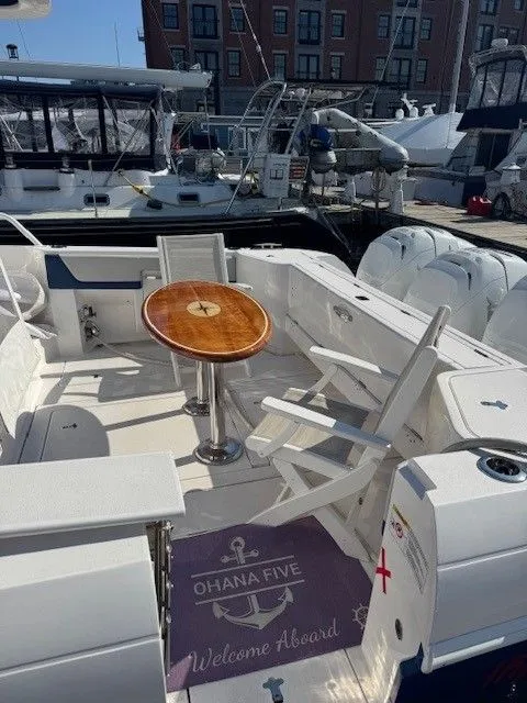 Slide: The Image of Intrepid 438 Evolution 2022 - 10