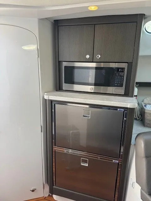 Slide: The Image of Intrepid 438 Evolution 2022 - 16