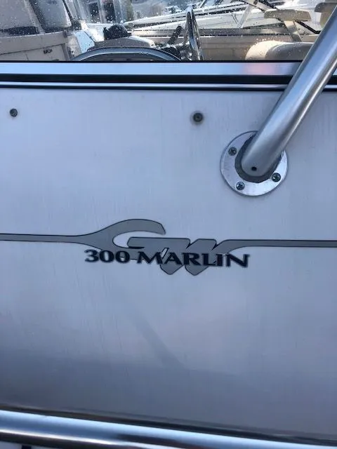 Slide: The Image of Grady-White Marlin 300 2003 - 7