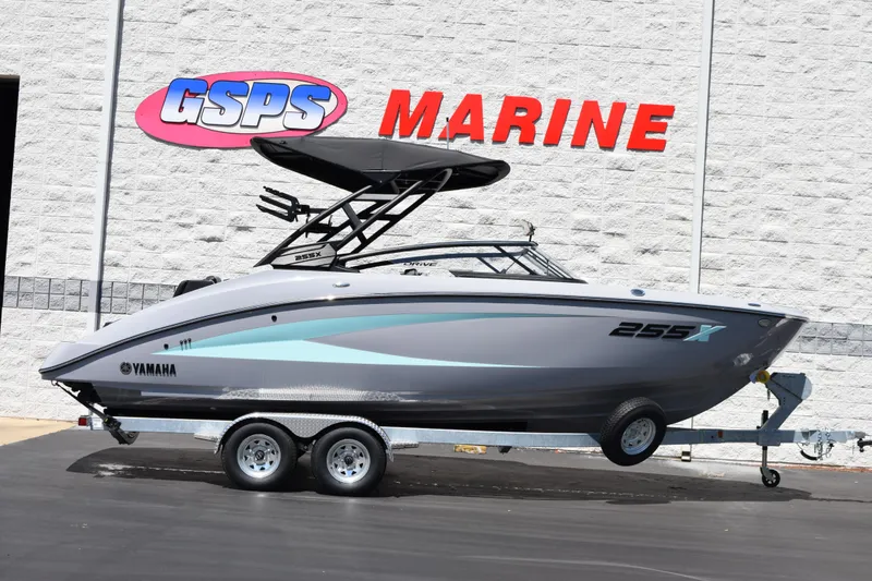 Slide: The Image of 2026 Yamaha Boats 255XD on trailer at GSPS Marine dealership. - 25