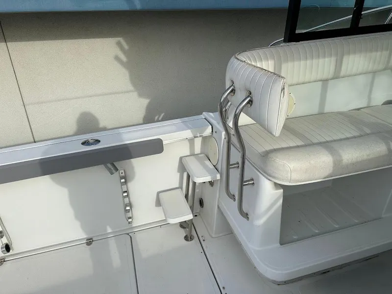 Slide: The Image of Interior of a 2000 Glacier Bay 2680 Coastal Runner boat. - 21