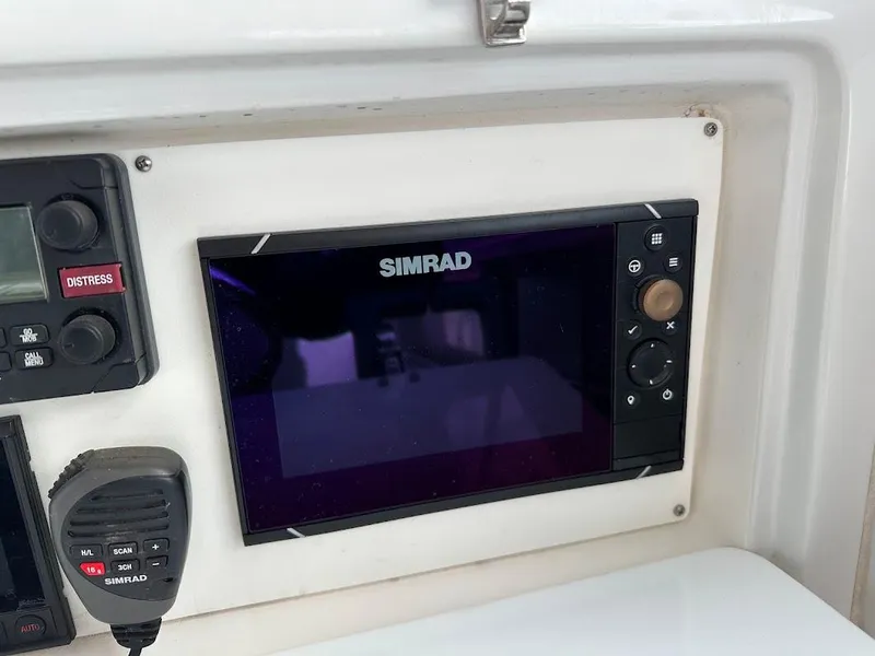 Slide: The Image of Simrad navigation system on Glacier Bay 2680 Coastal Runner, year 2000. - 36