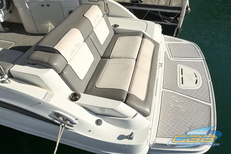 Slide: The Image of 2011 Sea Ray 260 Sundeck boat with spacious seating and swim platform. - 8