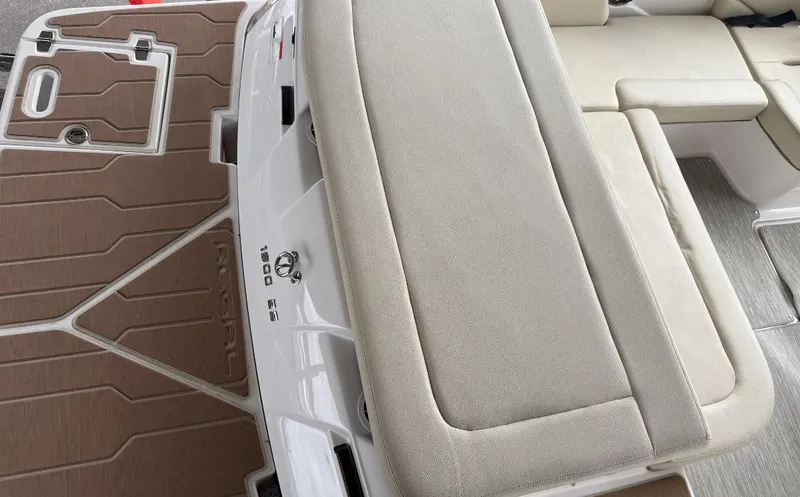 Slide: The Image of Regal 1900 ES Bowrider 2019, beige upholstery and flooring. - 8