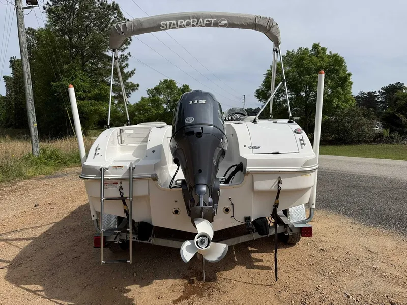 Slide: The Image of Starcraft 1915 Deck boat Yamaha 115 2018 - 7